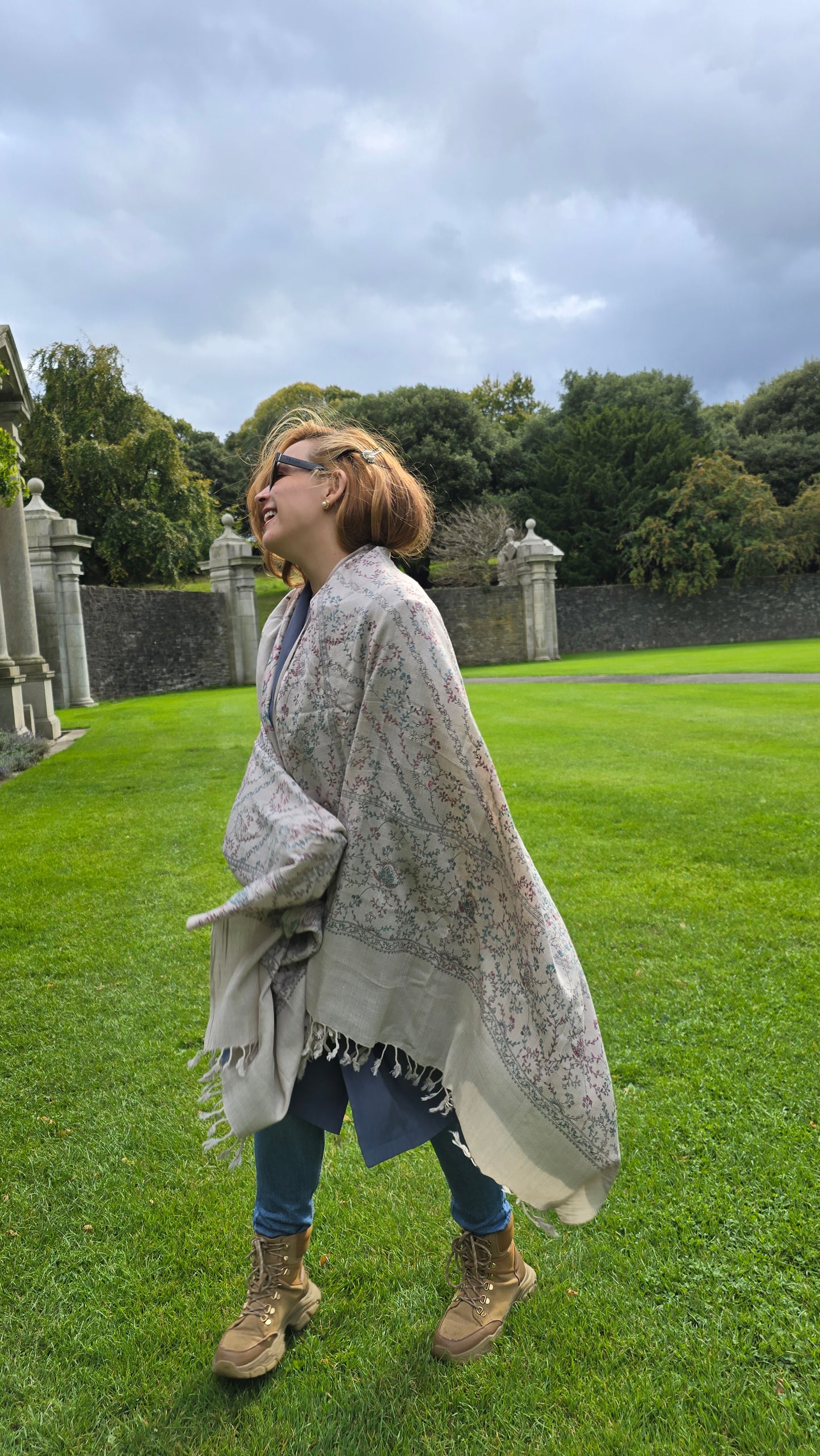 Handmade Pure Wool Shawl Rose
